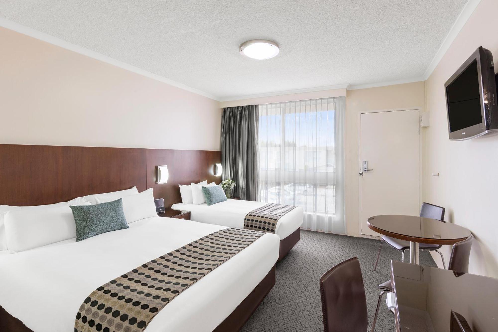 Motel Breakfree Queanbeyan Extérieur photo